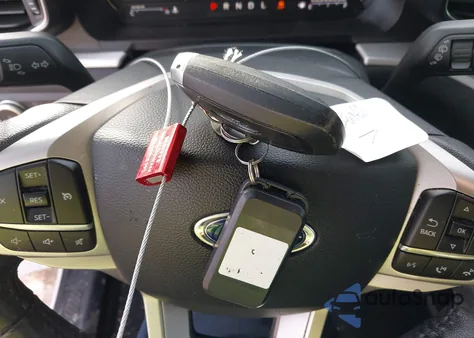 2021 Ford Explorer Xlt from USA, damaged, VIN 1FMSK7DH5MGB23894